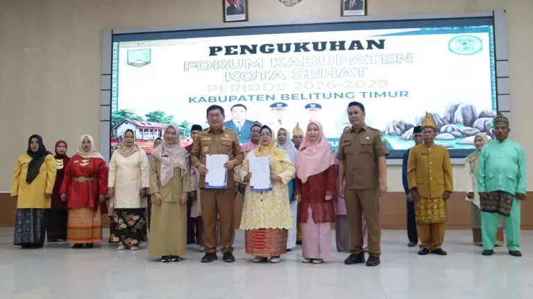 Kukuhkan Forum KKS 2026–2029, Bupati Beltim Dorong Lingkungan Sehat hingga Tingkat Desa