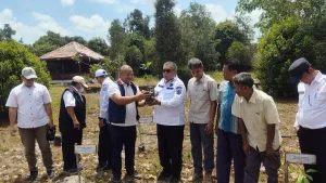 Bandara Internasional HAS Hanandjoeddin Tanam 900 Pohon di Beltim, Dorong Rehabilitasi Lahan Kritis