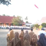 Hadapi Era AI, Kepala KUA Damar Dorong Siswa SMAN 1 Damar Perkuat Pola Pikir dan Akhlak