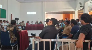 Babinsa Pegantungan Serka Anis Hadiri Rapat koordinasi Permasalahan Angkutan Batu Bara