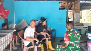 Di Kecamatan Gantung, Serda Afrizal Sambangi Usaha Tahu Warga dan Dukung Kebutuhan MBG
