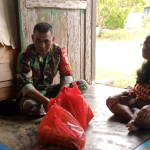 Babinsa Jangkang Koramil 03/Gantung Sertu Joko Nugroho Gelar Anjangsana dan Tali Asih kepada Warga