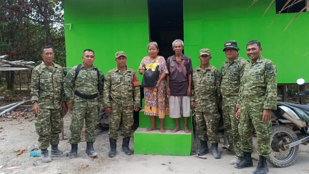 Koramil 03/Gantung Bersihkan Lingkungan Kantor dan Laksanakan Patroli Pantau Karhutla 7 Koramil 03/Gantung Bersihkan Lingkungan Kantor dan Laksanakan Patroli Pantau Karhutla