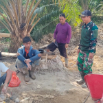 Komsos di Perpat,Sertu Didi K Ingatkan Warga Utamakan Keselamatan Kerja dan Cegah Potensi Kebakaran