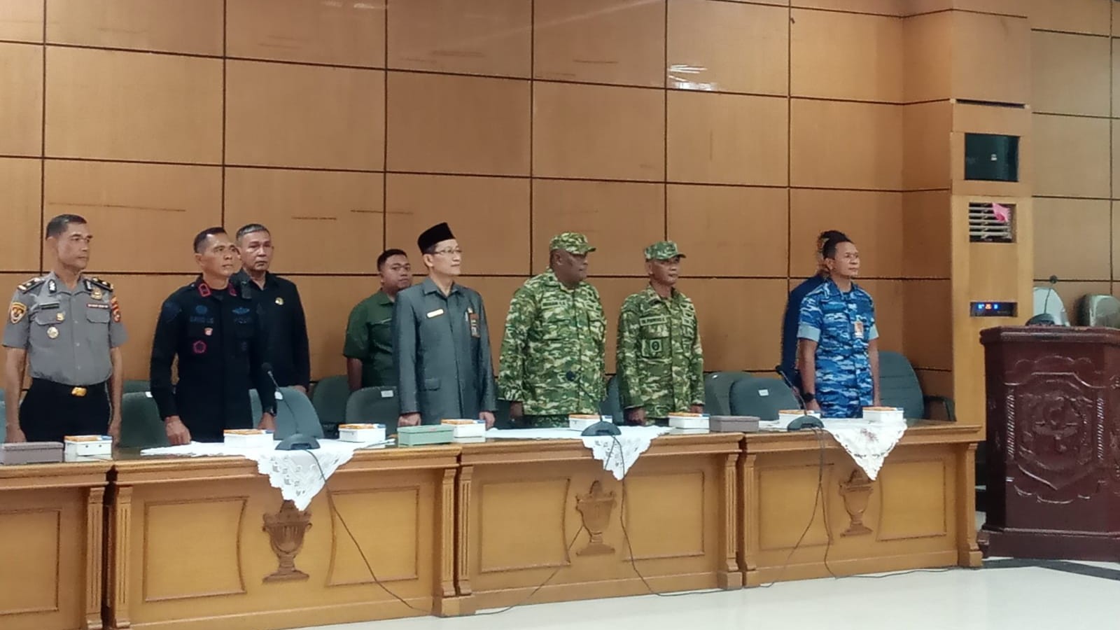Danramil 04/Membalong Hadiri Pengambilan Sumpah Pejabat Pimpinan Tinggi Pratama dan Administrator 7 Danramil 04/Membalong Hadiri Pengambilan Sumpah Pejabat Pimpinan Tinggi Pratama dan Administrator