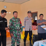 Sertu I Kadek Edi P Monitoring Kegiatan Wabup Tinjau TPS dan Penyaluran Logistik di Pelepak Pute