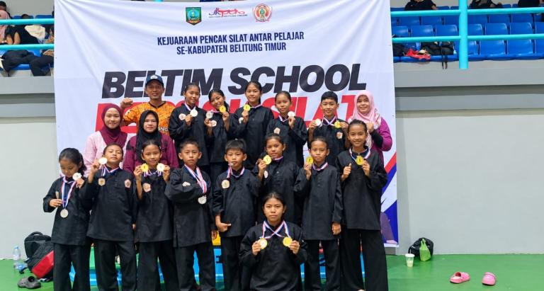 14 Pesilat Cilik SDN 10 Gantung Raih Juara Umum I Beltim School Pencak Silat Championship 2026