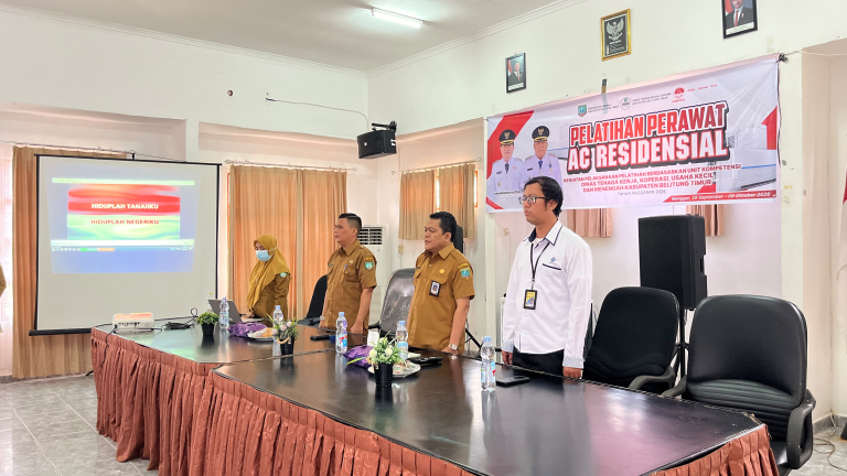 DisnakerkopUKM Beltim Latih 31 Peserta Jadi Teknisi AC Residential