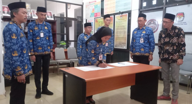 Empat CPNS KPU Beltim Resmi Jadi PNS, Siap Perkuat Pelayanan Kepemiluan