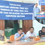 BLT Desa Air Saga Disalurkan: Ismanto Harap Bantuan Ini Digunakan Buat Kebutuhan Pokok Keluarga