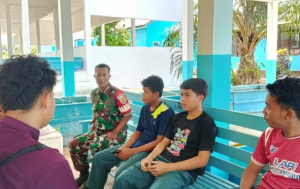 Berikan Edukasi Pergaulan Sehat ke Siswa, Sertu Afrizal Kurniawan Komsos di SMKN 1 Dendang