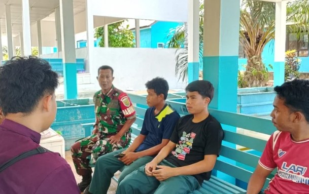 Berikan Edukasi Pergaulan Sehat ke Siswa, Sertu Afrizal Kurniawan Komsos di SMKN 1 Dendang 7 Berikan Edukasi Pergaulan Sehat ke Siswa, Sertu Afrizal Kurniawan Komsos di SMKN 1 Dendang