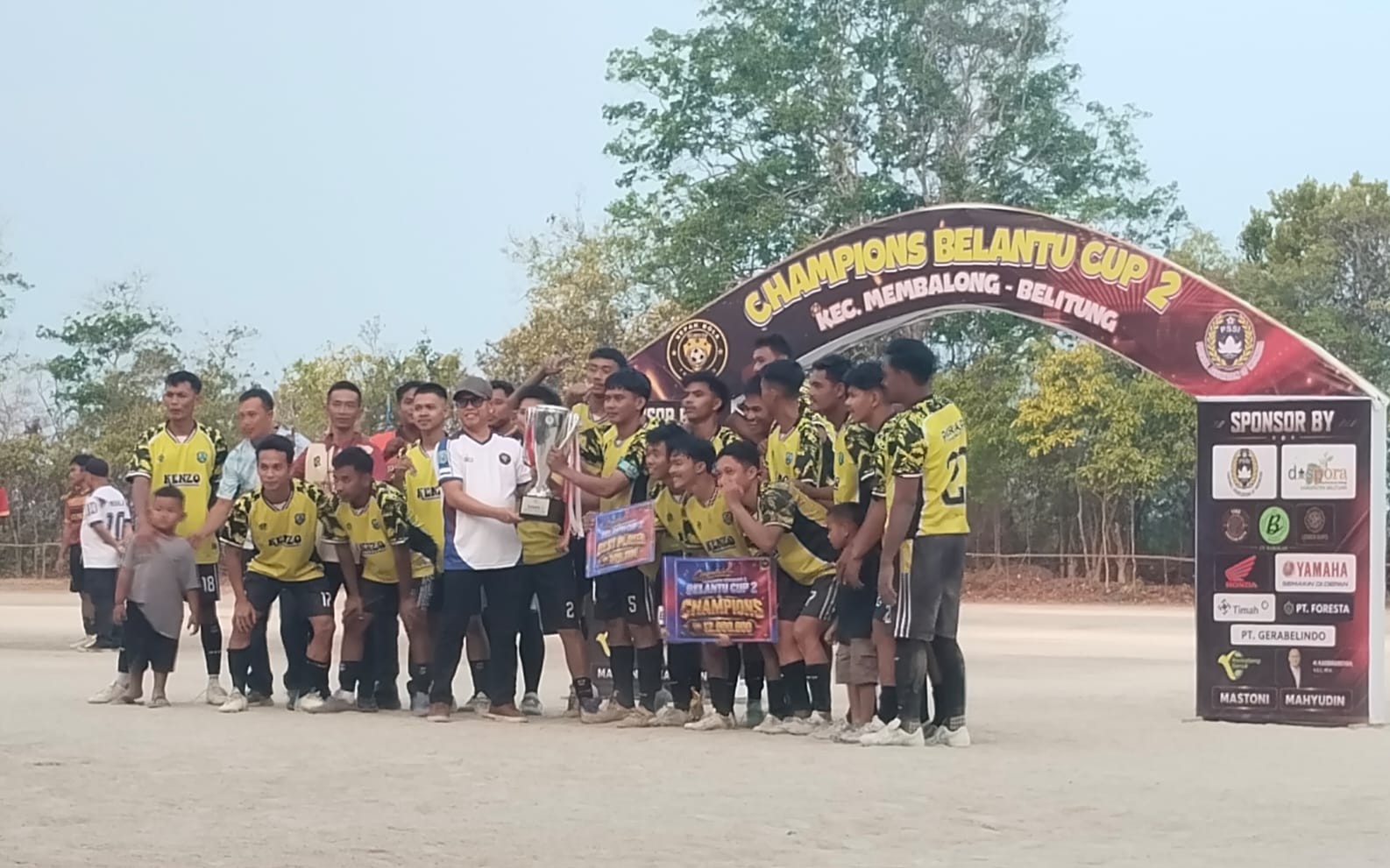 Sertu Didi K, Hadiri Penutupan Final Belantu Cup 2, Porap FC Juara Usai Taklukkan Belangkas FC 2-0 8 AddText 10 12 04.05.00