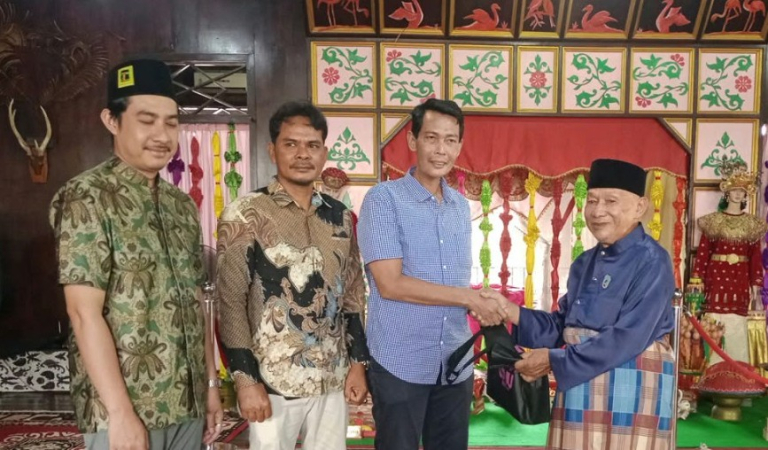 Gali Nilai Adat dan Budaya Melayu, Tim Komisi III DPRD Bangka Barat Kunjungi Rumah Adat Belitung