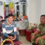 Babinsa Sertu I Kadek Edi P Dampingi Daftar Online Casis Bintara TNI AD Gelombang I TA 2027