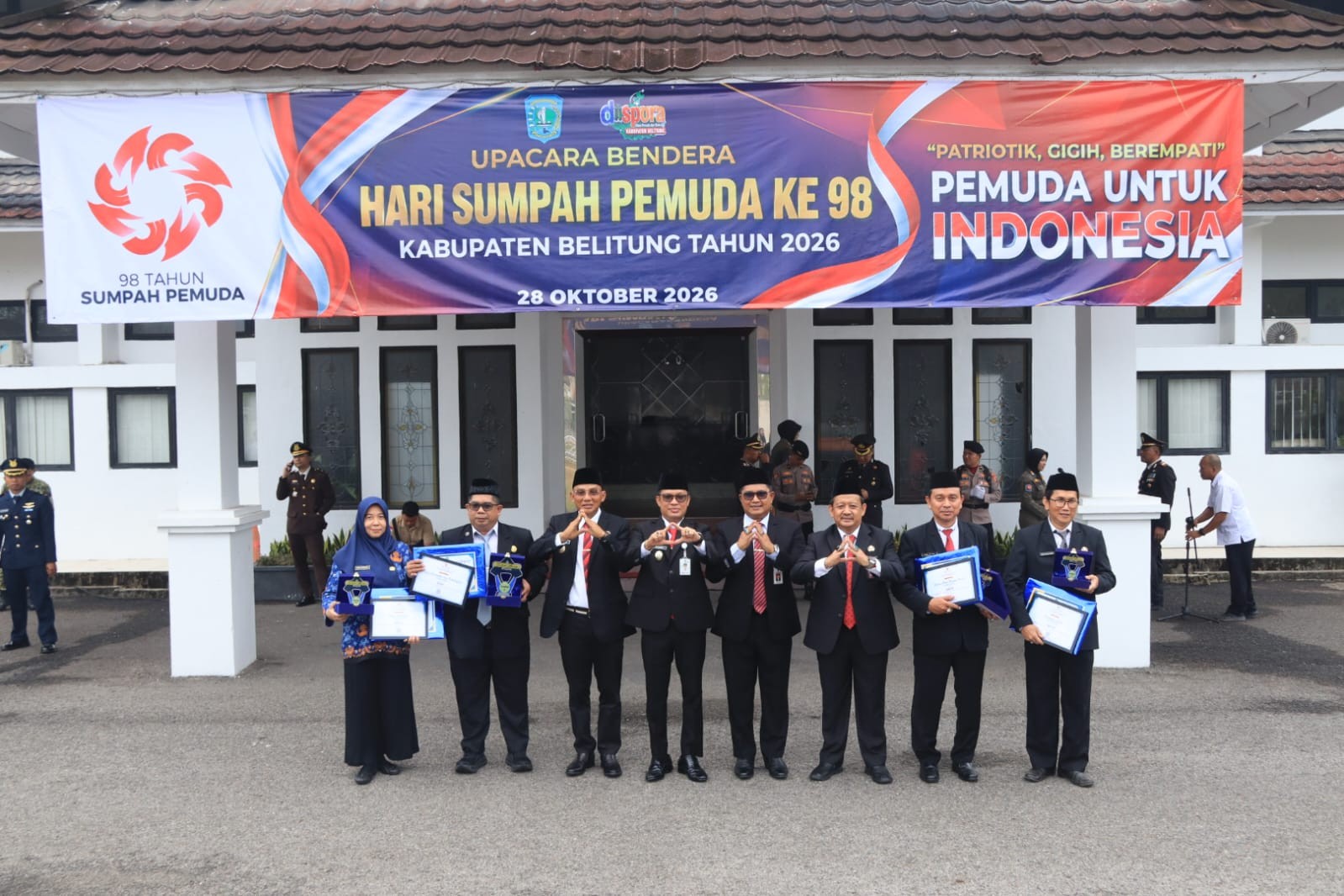 Di Hari Sumpah Pemuda,Bupati Belitung Serahkan Penghargaan Lomba Pengelolaan Arsip OPD Terbaik 2026 8 AddText 10 28 05.03.00